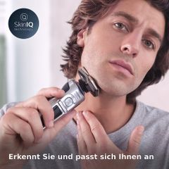 Máy cạo râu Philips SP9885/35 Series 9000 Prestige - Cạo khô và ướt với Công nghệ SkinIQ, Lưỡi Titan, Trạm làm sạch tự động, Dễ sử dụng