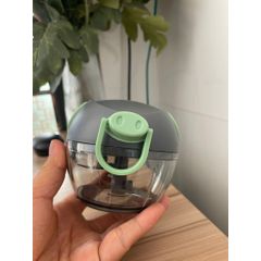 Dụng Cụ Xay Tỏi Ớt Cầm Tay LocknLock CKS321GRN 180ml Hình Heo Ngộ Nghĩnh - Băm Rau Củ Quả Tiện Lợi Cho Nhà Bếp