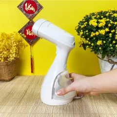 Bàn Là Hơi Nước Cầm Tay LocknLock ENI222WHT 1500W - Máy Hơi Nước Mini Cho Quần Áo, Dung Tích 300ml, Bảo Hành 2 Năm