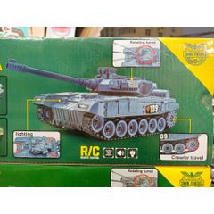 Xe tăng điều khiển từ xa có đèn sáng mã 559 chọn màu ngẫu nhiên
