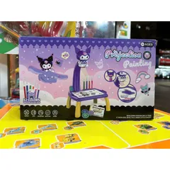 Bộ bàn vẽ màu có đèn chiếu Kuromi 316
