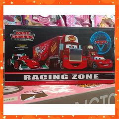 Set Xe Đồ Chơi Mc Queen Racing Zone