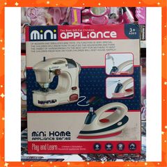 Đồ chơi nhập vai máy khâu, bàn là chạy bằng pin có đèn, shop tặng kèm pin