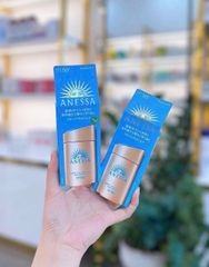Kem Chống Nắng Anessa Perfect UV Sunscreen Milk SPF50+ 60ml - Bảo vệ da hoàn hảo, không nhờn rít, chống thấm nước, phù hợp mọi loại da