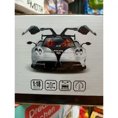 Hộp đồ chơi điều khiển từ xa Xe ô tô mở cửa chạy 4 chiều, có đèn phát sáng 565-K10 (tặng kèm pin)