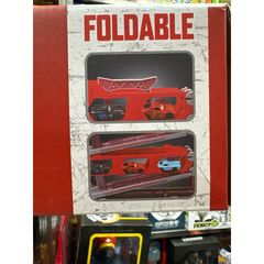 Hộp Đồ Chơi Mô Hình Xe Ô Tô LIGHTNING MCQUEEN Kèm 2 Xe Nhỏ 152 - Đồ Chơi Giáo Dục Cho Trẻ Em Yêu Xe Cộ Thế Giới Phim Cars