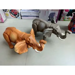 Voi Đi Bộ Điều Khiển Từ Xa - Đồ Chơi Có Nhạc và Đèn Phát Sáng 1042, Tặng Kèm Pin, Màu Giao Ngẫu Nhiên