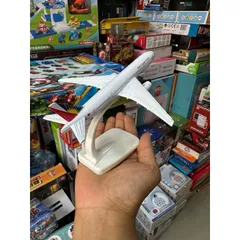 Mô hình máy bay AIRPLANE MODEL dài 18cm bằng hợp kim - Đồ chơi sưu tầm độc đáo, giao mẫu ngẫu nhiên cho tín đồ hàng không