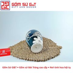 Lọ Hoa Trang Trí Gốm Sứ G&T Dáng Xoài Vẽ Sen Nổi - Vật Phẩm Phong Thủy Sang Trọng, Tạo Điểm Nhấn Cho Không Gian