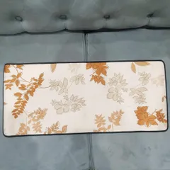 Tấm Lót Bàn Làm Việc Chống Nước và Chống Trầy Hoa Nâu 70x30cm, Dày 3mm - Phụ Kiện Gaming Siêu Bền và Thẩm Mỹ