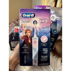 Bàn chải điện Oral B  Pro Kids cho trẻ em từ 3 tuổi  mẫu mới