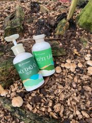 Sữa Tắm Kén Tằm D'Vi Nature 320ml - Giúp Da Sáng Mịn, Hồng Hà, Mờ Thâm Từ Chiết Xuất Tự Nhiên, Chăm Sóc Sắc Đẹp Hàng Ngày