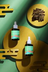 Serum Hoàng Ngưu Tất D'Vi Nature - Giúp Làm Sáng Da, Ngăn Ngừa Nám và Tàn Nhang - Chăm Sóc Da Tự Nhiên Từ Thiên Nhiên