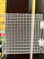 Tấm Vách Ngăn Bể Cá Đa Năng - Vỉ Nhựa Chia Ô Bể 30x30cm & 15x30cm, Bền Đẹp, Giúp Chữa Bệnh và Ép Cá