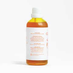 Dầu mè nghệ là dầu dùng để ăn uống và đặc biệt dùng cho dưỡng da, peel da tự nhiên, mờ thâm