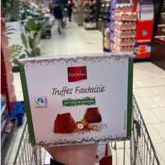 Socola Tươi Truffes Favorina Pháp - Hộp Quà Độc Đáo Gồm 4 Vị Như Nguyên Bản, Hạt Phỉ, Vỏ Cam, Caramel - Món Quà Ngọt Ngào Cuối Năm