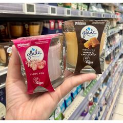 Nến thơm Glade Pháp hương hoa và socola