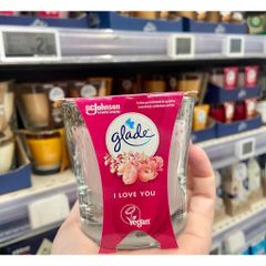 Nến thơm Glade Pháp hương hoa và socola