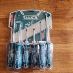 Bộ Tô Vít 6 Chi Tiết TOTAL THT250606 - Dẹp & Bake, Thép CR-V Chịu Lực Bền Bỉ, Dụng Cụ Sửa Chữa Điện Gia Đình, DIY