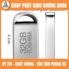 Phụ kiện ô tô Usb nhạc, có sẵn hơn 2000 bài hát nhạc và hàng trăm clip hài, phim hoạt hình. có hoả tốc