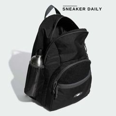 Balo Adidas IB9206 - Balo thời trang năng động, chất liệu bền, tiện ích cao cho học sinh và dân văn phòng, màu đen cá tính.
