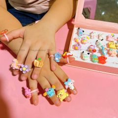 Nhẫn nhựa Kuromi cho bé - Đồ chơi hình động vật dễ thương, nhẫn đeo tay trẻ em màu hồng, phù hợp từ 3 tuổi trở lên