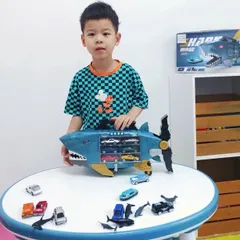 Xe ô tô đồ chơi Cá Mập YISU TOYS - Chứa 8 loại cá, 2 xe - Hiệu ứng âm thanh, nhạc - thegioidochoi1104