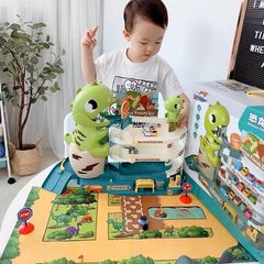 Đồ chơi bãi đậu xe ô tô khủng long xanh HomeKey kèm 10 xe kết hợp với đường hầm khủng long