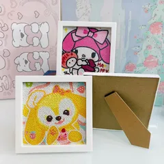 Tranh đính đá gấu dâu kèm khung Bộ tranh gắn đá DIY tự làm rèn luyện tính kiên trì cho bé
