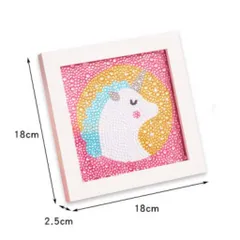 Tranh đính đá gấu dâu kèm khung Bộ tranh gắn đá DIY tự làm rèn luyện tính kiên trì cho bé