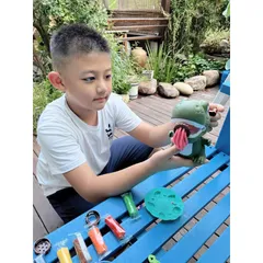 Đồ chơi đất nặn làm mì, khủng long Fancy Clay, 26 chi tiết kèm khuông và đất sét, thế giới đồ chơi 1104