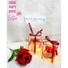 Set quà tặng gấu dâu cho bạn gái 20/10 có đèn led kèm túi giá rẻ