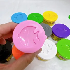 Đất Xét Tự Khô 12 Hũ Nhiều Màu Kèm 5 Khuông Tạo Hình - Đất Nặn An Toàn Cho Bé Từ 3 Tuổi - Đồ Chơi Phát Triển Tư Duy Sáng Tạo