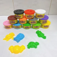 Đất Xét Tự Khô 12 Hũ Nhiều Màu Kèm 5 Khuông Tạo Hình - Đất Nặn An Toàn Cho Bé Từ 3 Tuổi - Đồ Chơi Phát Triển Tư Duy Sáng Tạo