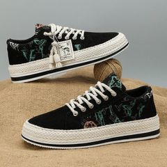 Giày sneaker nam Mã 525D Thổ Cẩm phong cách trẻ trung - Thiết kế độc đáo, êm ái, bền bỉ, phù hợp đi học và đi chơi