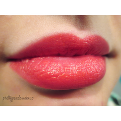 Son siêu mịn NYX High Voltage Lipstick 2.5g - Màu đỏ hồng 14 Ragstoriches - Son dưỡng môi nhẹ, bền màu, phong cách trẻ trung, quyến rũ.