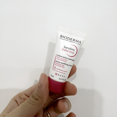Kem Dưỡng Ẩm Bioderma Sensibio Defensive 5ml - Dưỡng ẩm, Làm dịu da nhạy cảm, Giảm căng thẳng cho da, Phù hợp cho mọi làn da.