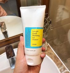 Gel Rửa Mặt Cosrx Low pH Good Morning 150ml - Sữa Rửa Mặt Dịu Nhẹ Cho Da Dầu, Da Hỗn Hợp, Giúp Sáng Da và Cân Bằng Ẩm