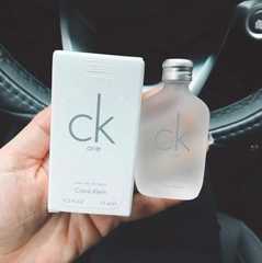 Nước Hoa Calvin Klein CK One Unisex 15ml - Hương Thơm Tươi Mát, Dành Cho Nam Nữ, Phong Cách Tự Do, Tự Tin