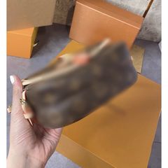 Túi dáng bầu size 20 kèm dây đeo chéo bản 2box hàng QC cao cấp