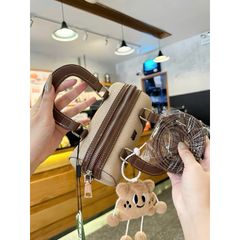 Túi Trống Toutou Size 18 - Túi Xách Nữ Kèm Charm Bông Mây & Dây Đeo Chéo Phong Cách Trẻ Trung, Tiện Lợi, Hàng Quảng Châu Cao Cấp