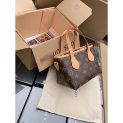 Túi xách Iv Neverfull size 18 bản 2 lớp box kèm khăn và dây đeo chéo hàng QC cao cấp