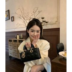 Túi Xách Nữ D-Joy Dáng Dài Tag Bạc Size 18-22cm Túi Quảng Châu CC