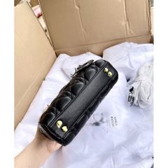 Túi Xách Nữ D-Joy Dáng Dài Tag Bạc Size 18-22cm Túi Quảng Châu CC