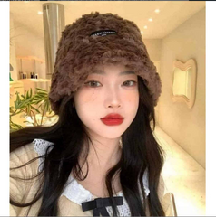 Son Mac 551 Lustreglass - Son Thỏi Đỏ Ngọt Sang Trọng, Dưỡng Ẩm, Thời Gian Lưu Giữ Lâu, Độc Đáo & Quyến Rũ