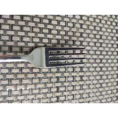 Nĩa/Dĩa Thép Không Gỉ Lock&Lock 145mm - Dụng Cụ Ăn Trái Cây, Hoa Quả Tiện Lợi, Sang Trọng, Dễ Dàng Mang Theo