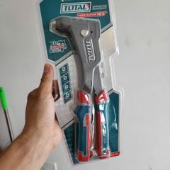 Kìm Rút Đinh Rivê Total THT32105 - Đa Kích Cỡ 2.4-4.8mm, Thân Kim Loại Bền Bỉ, Tay Cầm Chống Trượt, Phù Hợp Thi Công Nội Thất