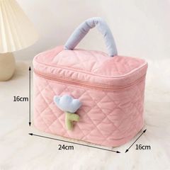 Túi xách mỹ phẩm du lịch màu hồng - Quà tặng độc quyền tháng 1 từ iMU - Phụ kiện hoàn hảo cho tín đồ làm đẹp