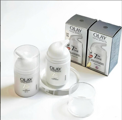 Set Olay Total Effects 7In1 - Kem Dưỡng Trắng Da Ngày Và Đêm (37ml x 2 Hộp) - Giải Pháp Chăm Sóc Da Toàn Diện, Rạng Rỡ, Khỏe Mạnh