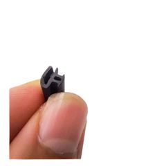 Cuộn Ron Khung Bao Cửa Xingfa 15 Mét - Cao Su Dẻo Dai, Đàn Hồi, Chịu Nắng, Không Bị Mục Rách, Hàng Chất Lượng Cao